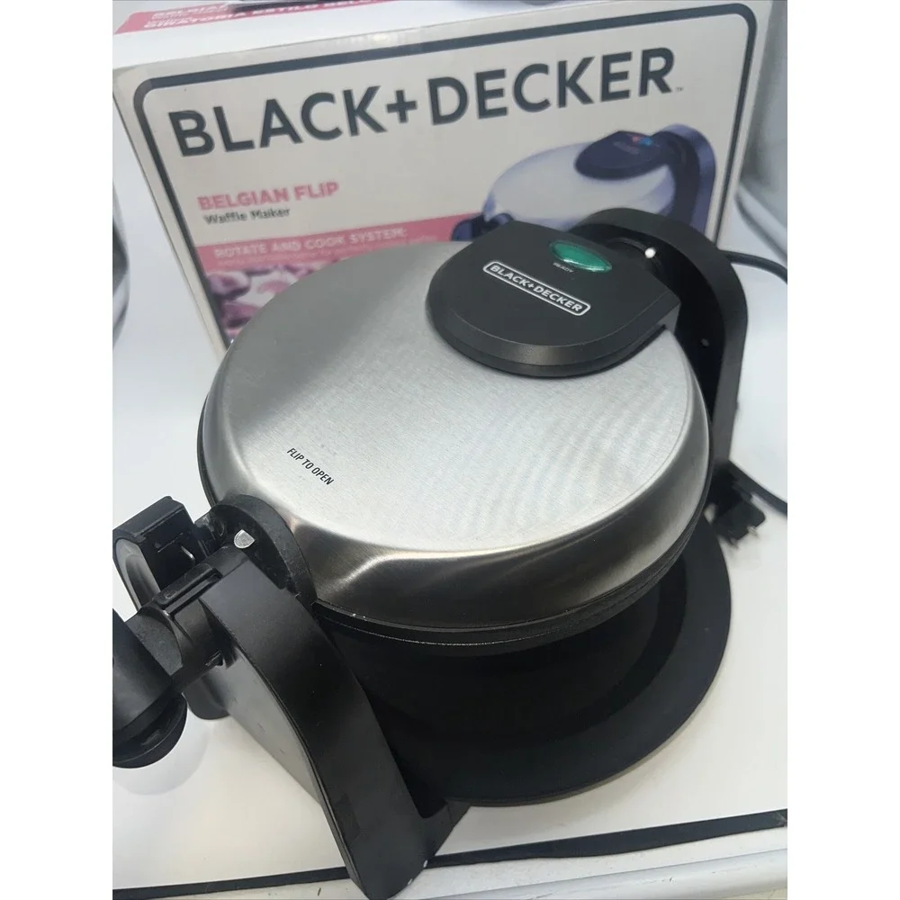 BLACK+DECKER , Flip Waffle Maker, Silver WM1404S